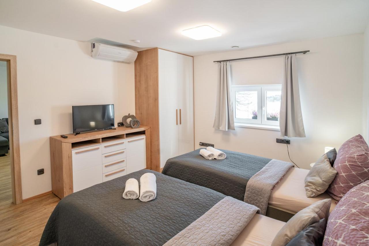 Hotel Smrz Sepekov ภายนอก รูปภาพ