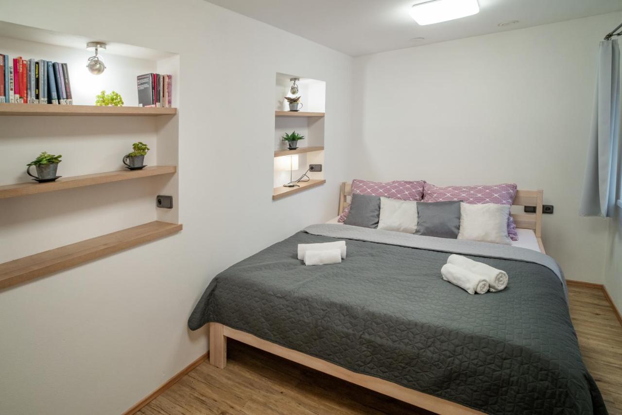 Hotel Smrz Sepekov ภายนอก รูปภาพ