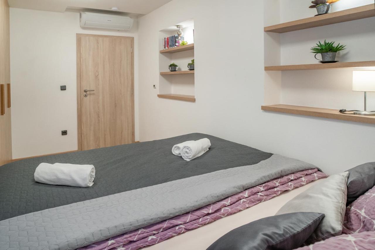 Hotel Smrz Sepekov ภายนอก รูปภาพ